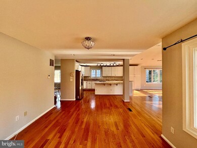 7021 Garden Walk, Columbia, MD 21044 - photo 7