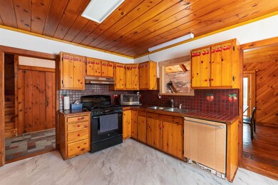 90 Champion Hill Rd, Effingham, NH 03882 - photo 4