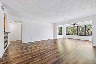 300 N Highway A1a unit 303-G, Jupiter, FL 33477 - photo 2