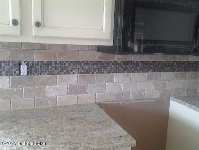 Back splash in Kitchen