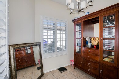 2068 N Holguin Way, Chandler, AZ 85225 - photo 5