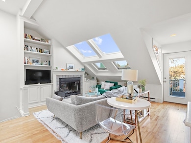 73 Worcester St unit 5, Boston, MA 02118 - photo 3