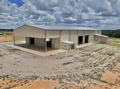 7837 Old Campbellton Rd, San Antonio, TX 78264 - photo 4