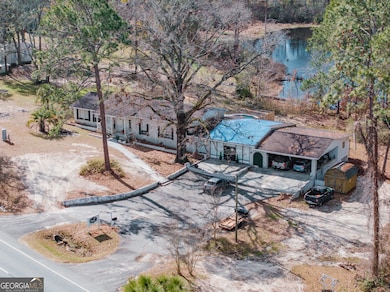 2623 Hatch Pkwy N, Baxley, GA 31513 - photo 2