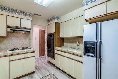 316 Ashland Ct, Gainesville, TX 76240 - photo 6