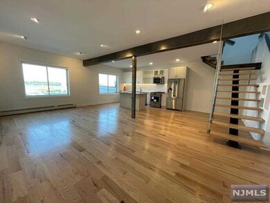 9009 Riverside Place unit 3, North Bergen, NJ 07047 - photo 2