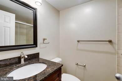 11657 Stoneview Square unit 2B, Reston, VA 20191 - photo 3