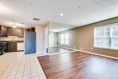 6 Guisborough Way unit 2006, Edison, NJ 08820 - photo 5