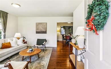 1044 N Carter Rd, Decatur, GA 30030 - photo 2