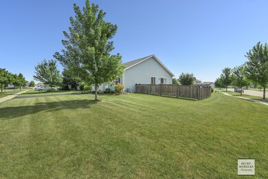 Extra large corner lot with privacy fence