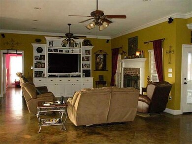 Den/Family/Great Room.