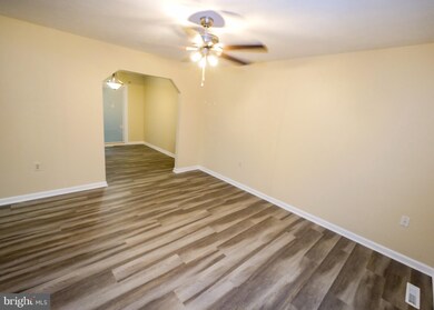 29605 Jennifer Dr, Mechanicsville, MD 20659 - photo 5