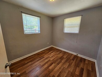 5265 Alpha Ave, Jacksonville, FL 32205 - photo 4