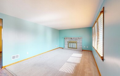 5207-Twinkle-Dr-10082020-004