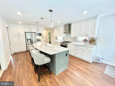 10811 Seven Oaks Ct, Spotsylvania, VA 22553 - photo 3