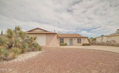 10525 Candlewood Ave, El Paso, TX 79925 - photo 3