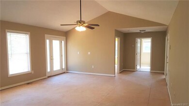 123 Lakeview Acres Dr, Asheville, NC 28806 - photo 6