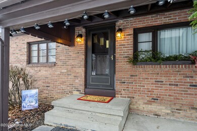 6-web-or-mls-2801-consaul-rd