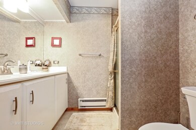 20542 Greenwood Dr, Olympia Fields, IL 60461 - photo 2