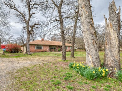 31905 Waco Rd, Tecumseh, OK 74873 - photo 2