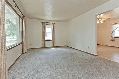 livingroom1_700