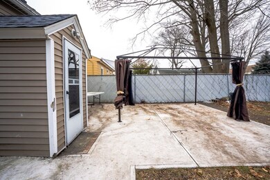 7 Vandergrift St, Lawrence, MA 01843 - photo 6