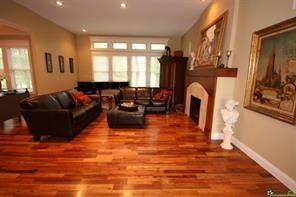 1221 Bayside Ct, Columbus, IN 47201 - photo 5