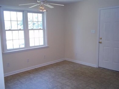 802 Country Club Rd, Jacksonville, NC 28546 - photo 7