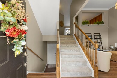 0N094 Vermont Ct, Winfield, IL 60190 - photo 3