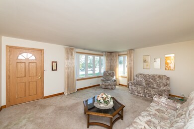 4418 Ruby St, Schiller Park, IL 60176 - photo 2