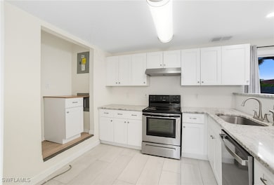 2662 Mangrove St, Naples, FL 34112 - photo 5