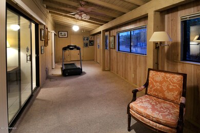 closed-in porch