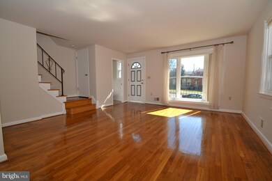 1304 Glenmont Rd, Baltimore, MD 21239 - photo 4