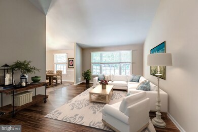 9365 Tovito Dr, Fairfax, VA 22031 - photo 2