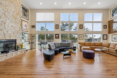 521 Dune Rd, Westhampton Beach, NY 11978 - photo 7