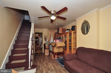 1050 Pike St, Reading, PA 19604 - photo 2