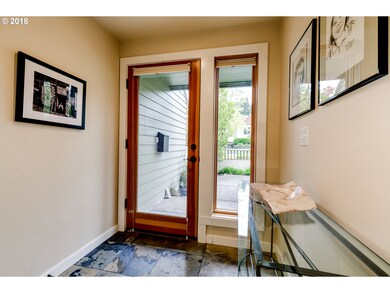 Entrance/Foyer