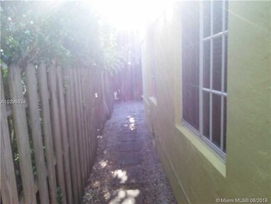 unlisted-address, Miami Beach, FL 33141 - photo 4