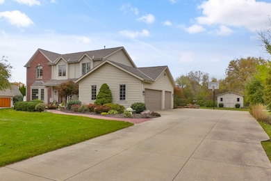 8505 S 68th St, Franklin, WI 53132 - photo 2