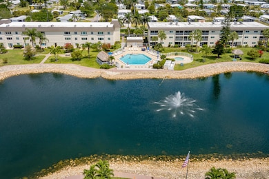 1010 Manatee Rd unit 304, Naples, FL 34114 - photo 4