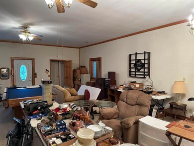 610 W Spring St, Bluffton, IN 46714 - photo 3