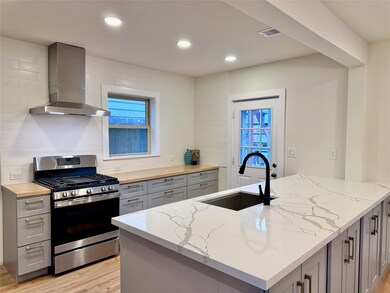 2413 Woodhead St unit A, Houston, TX 77019 - photo 6