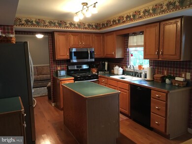 410 Unami Dr, Reading, PA 19608 - photo 7