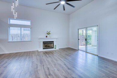 2925 E Eclipse Ave, Fresno, CA 93720 - photo 7