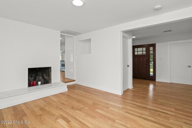 609 Round Hill Rd, Greenwich, CT 06831 - photo 3