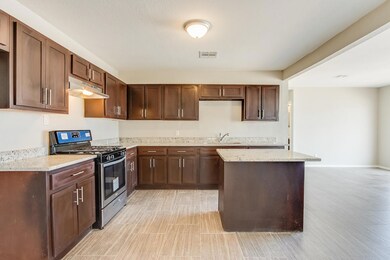 7544 Corozal Dr, El Paso, TX 79915 - photo 7