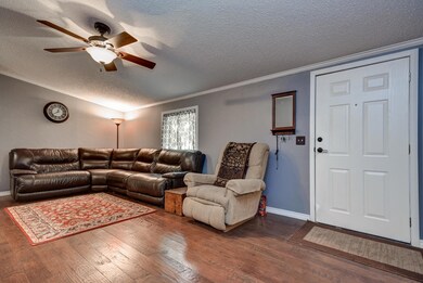 859 E Minnehaha Rd-1