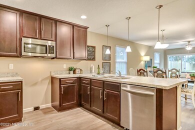 4592 Prunty Ave, Jacksonville, FL 32205 - photo 5