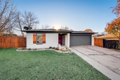 8549 James Ct, Fort Worth, TX 76108 - photo 2