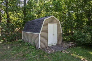 19066 S Oakmont Dr, South Bend, IN 46637 - photo 4